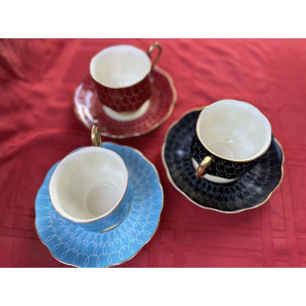 Royal Albert Fine Bone China Cup/Saucer Set Of 3, Gold Rimmed Vintage - Picture 3 of 7